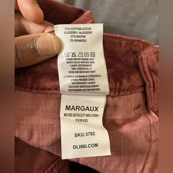 DL1961 MARGAUX Mid-Rise Instasculpt  Ankle Skinny Fervid Velvet Pant Size 26 - Picture 5 of 15